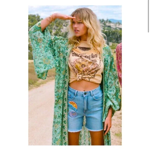 Spell Folk Song Robe - Picture 2 of 12